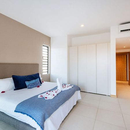 Mythic Suites & Villas By Mj Holidays Grand Gaube Exterior photo